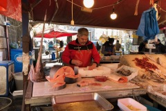 il mercato del pesce a pochi passi